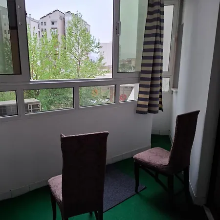 Zadovoljan * Podgorica