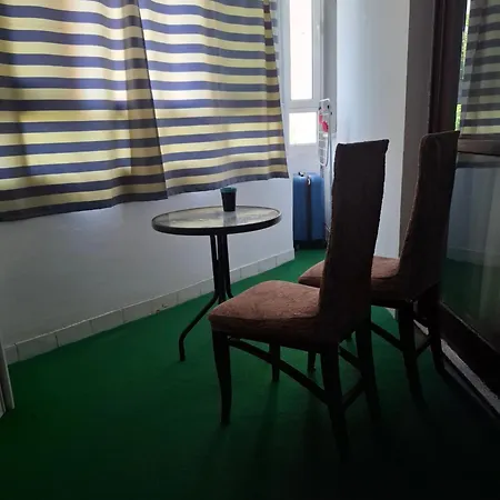 Zadovoljan Apartamento